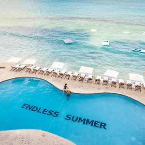 **** Resort Grand Cayman Marriott Kaimaninseln